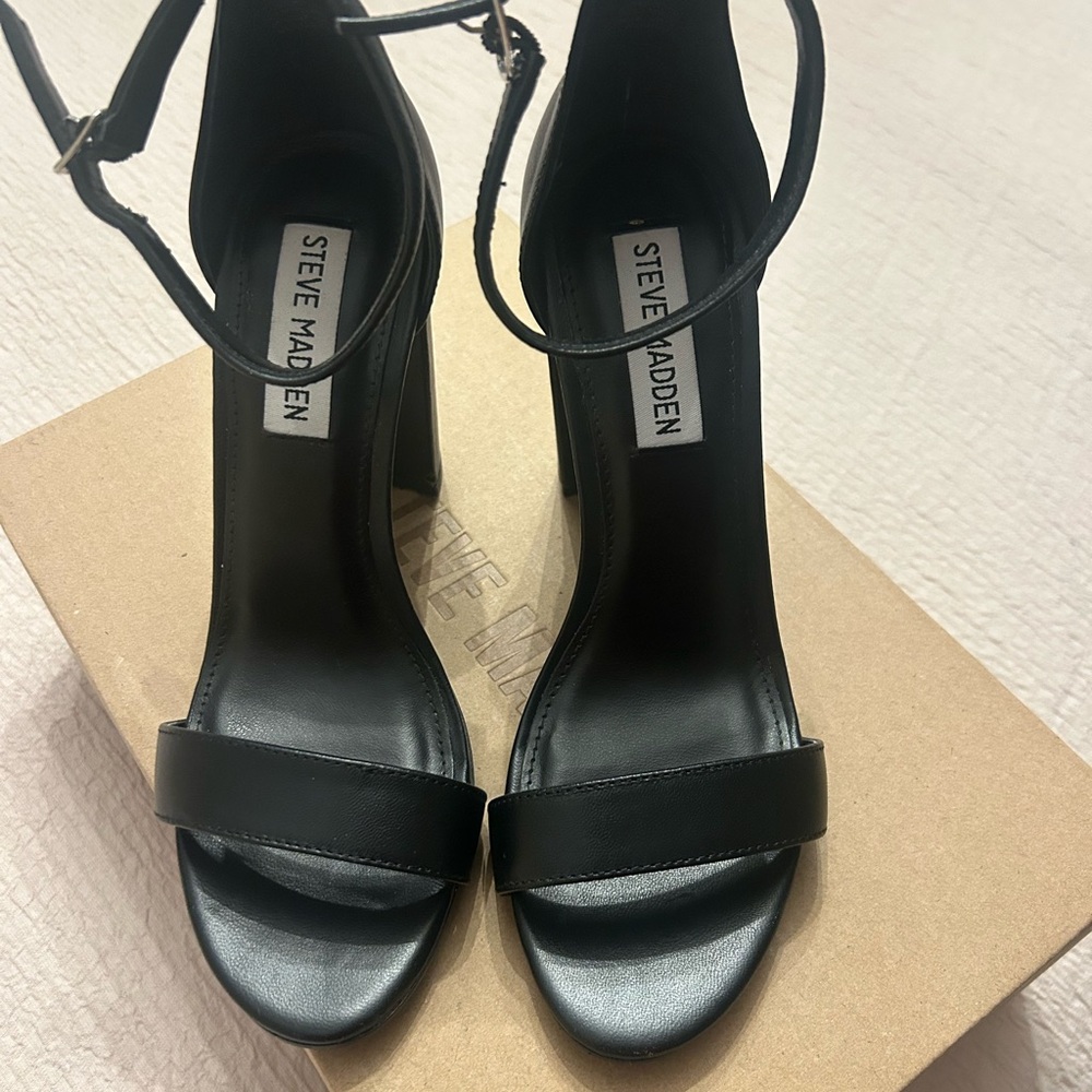 Steve Madden Elegant Black Heels